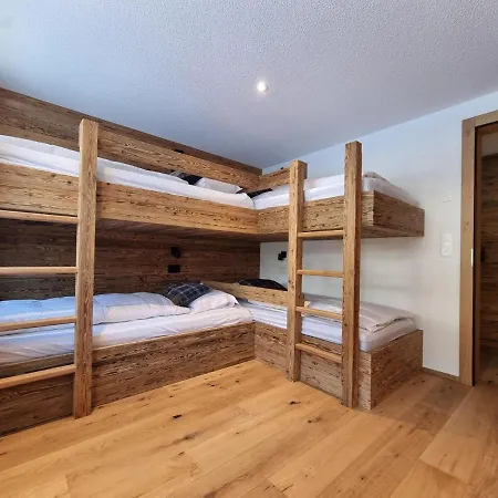 Riverside 27 * Saas-Fee