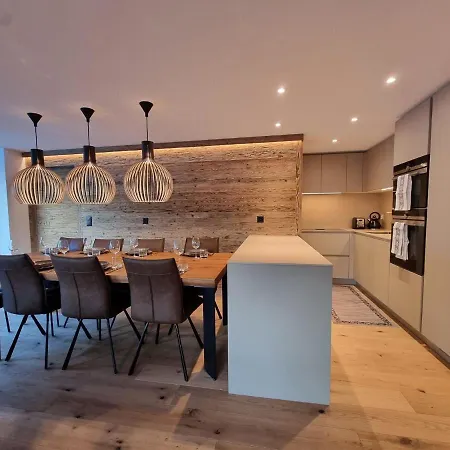 Apartment Riverside 27 *